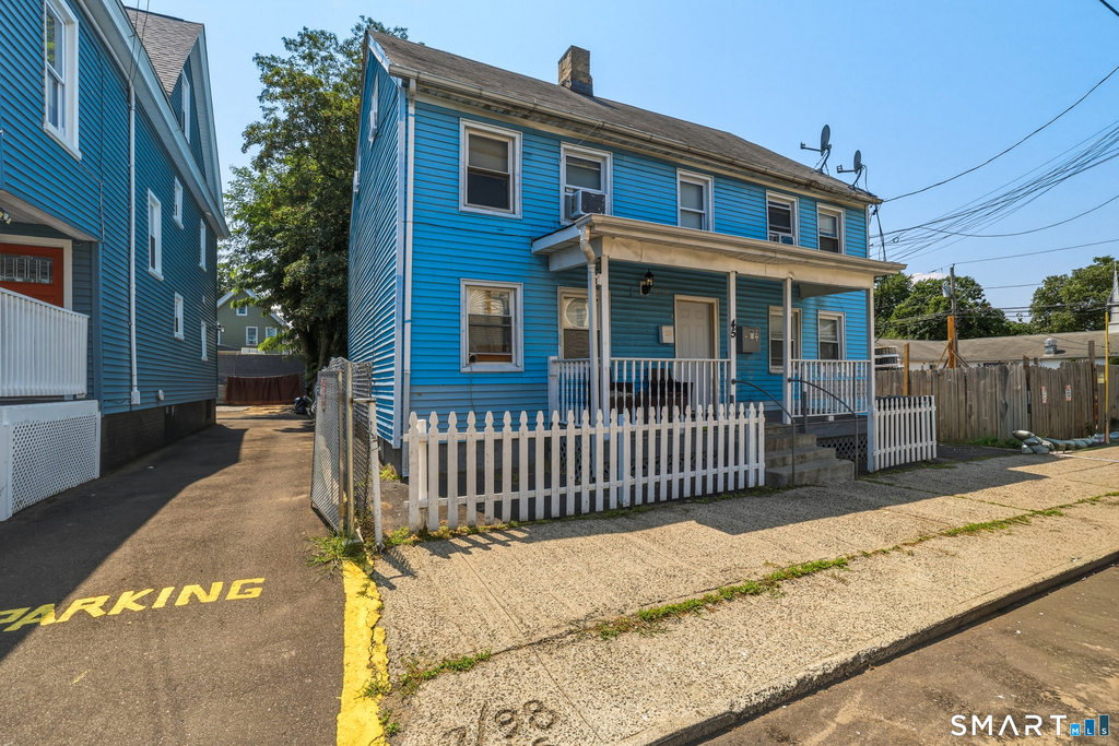 45 Columbia Street - Photo 1