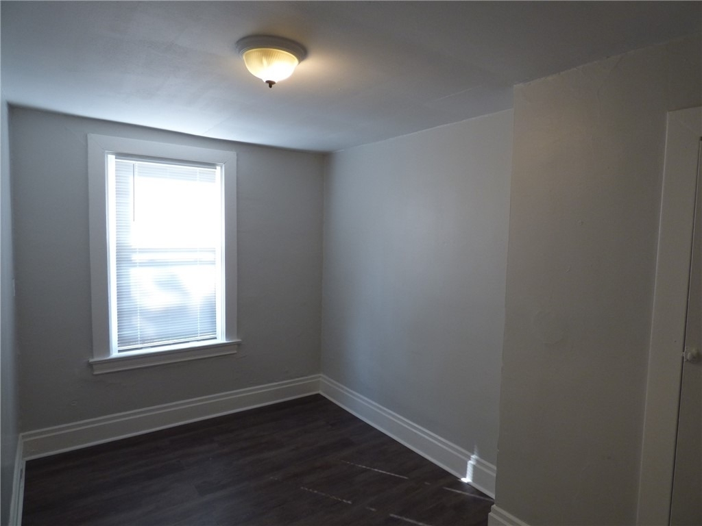 1134 Race St - Photo 4