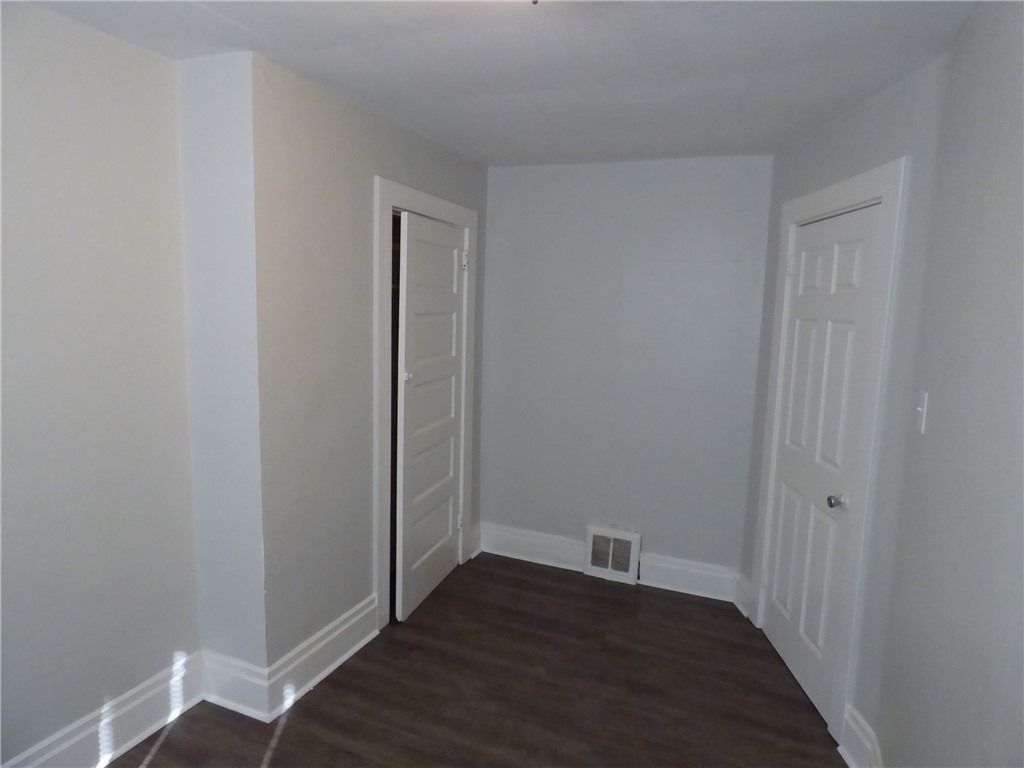 1134 Race St - Photo 12