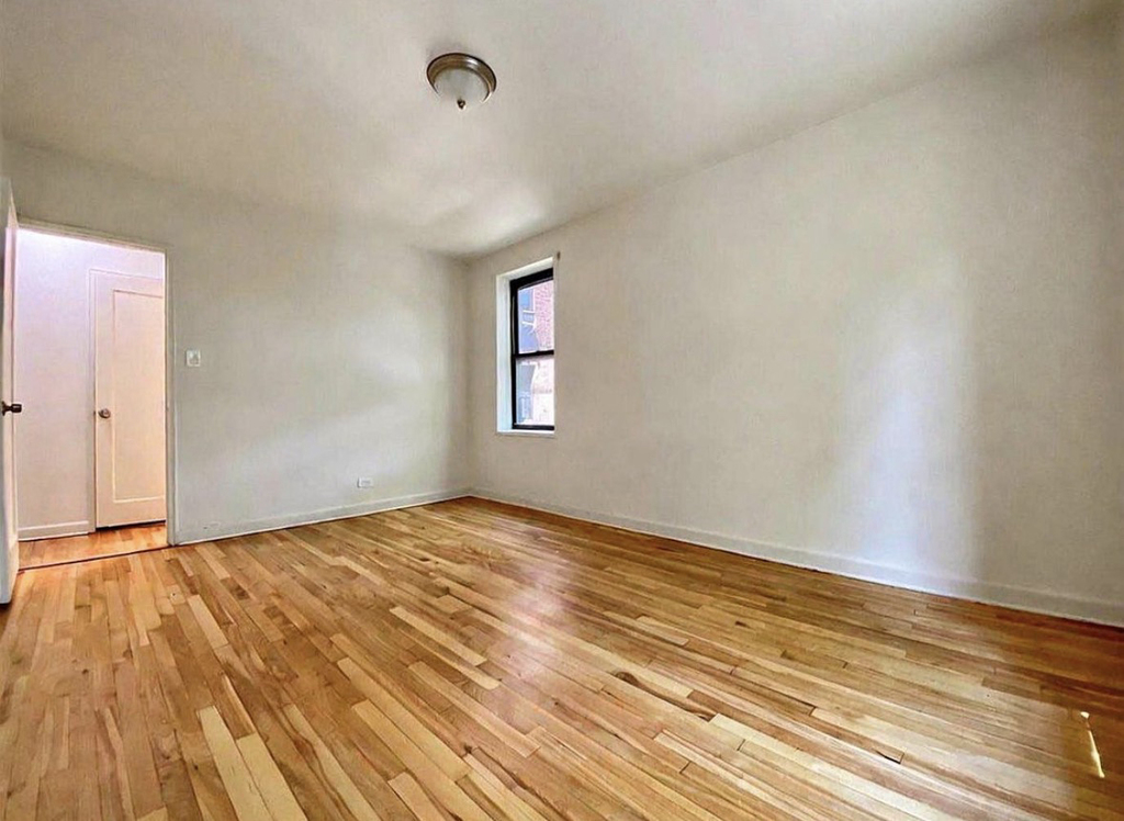 88-11 34th Avenue - Photo 5
