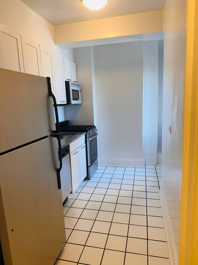 95 Christopher Street - Photo 7