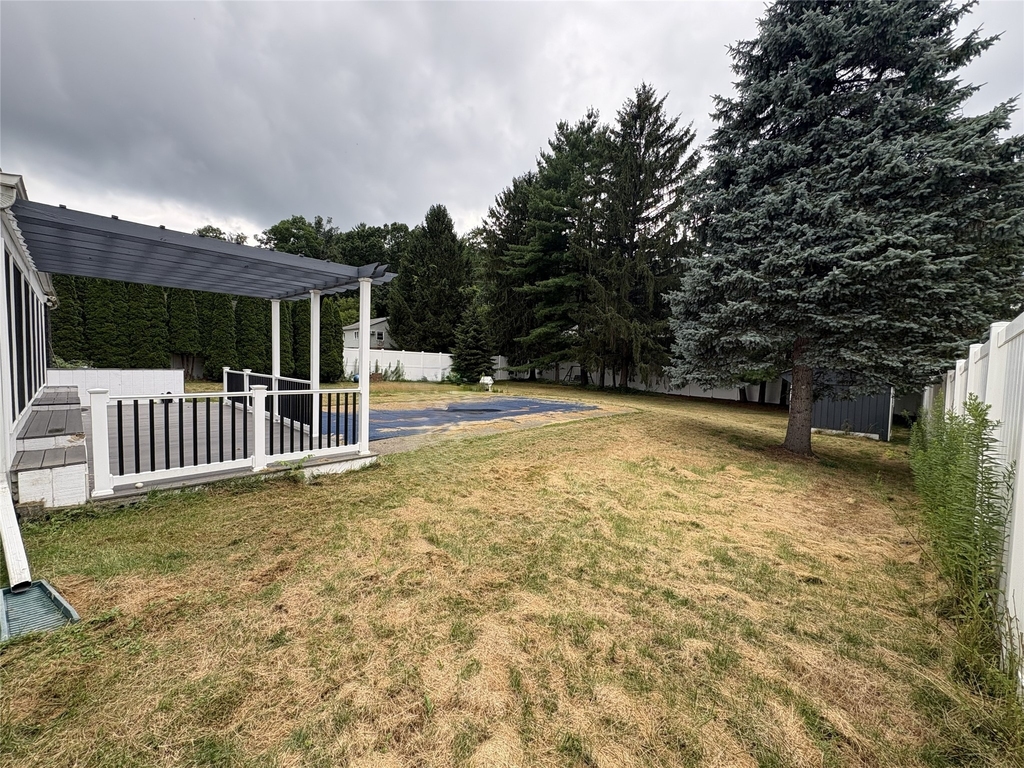 112 Annetta Street - Photo 2