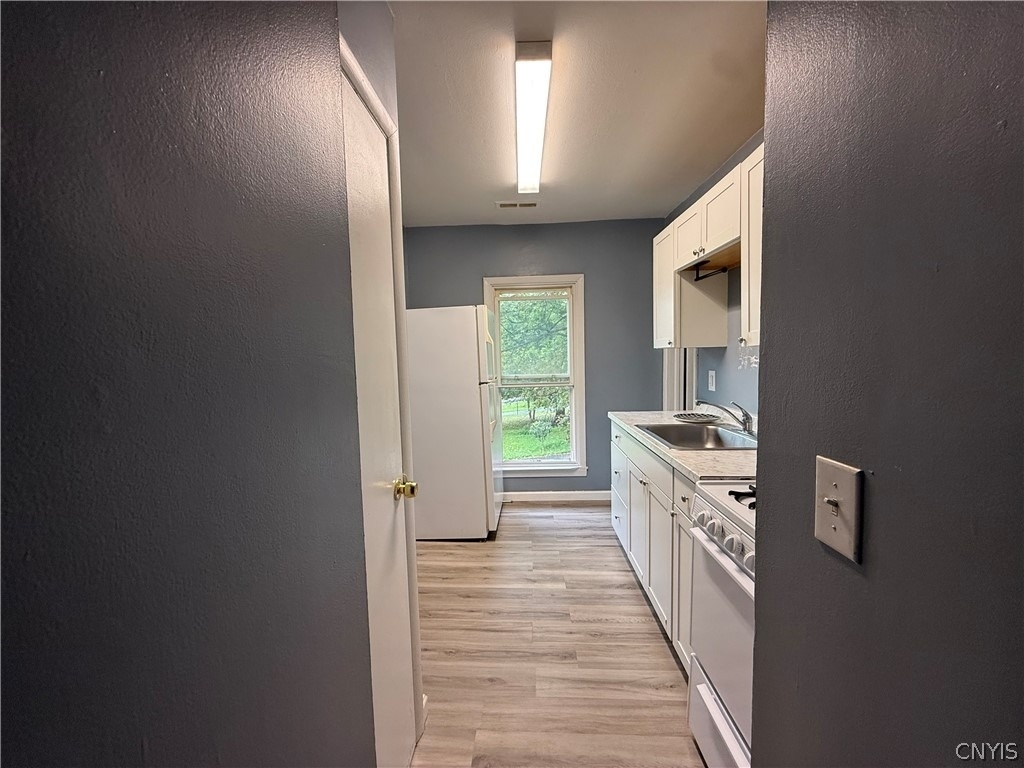 4822 W Seneca - Photo 7