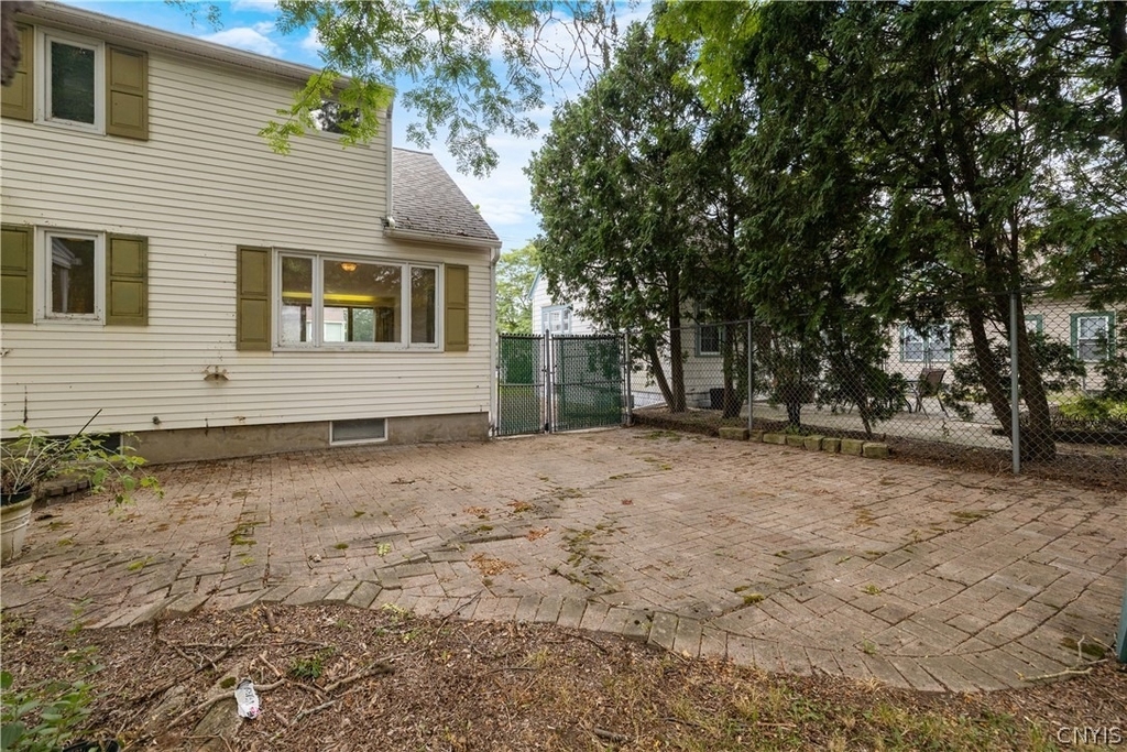 444 Buckingham Avenue - Photo 27