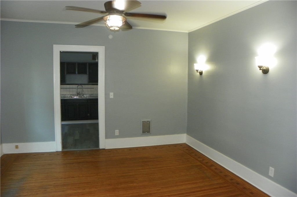 45-47 Werner Park - Photo 4