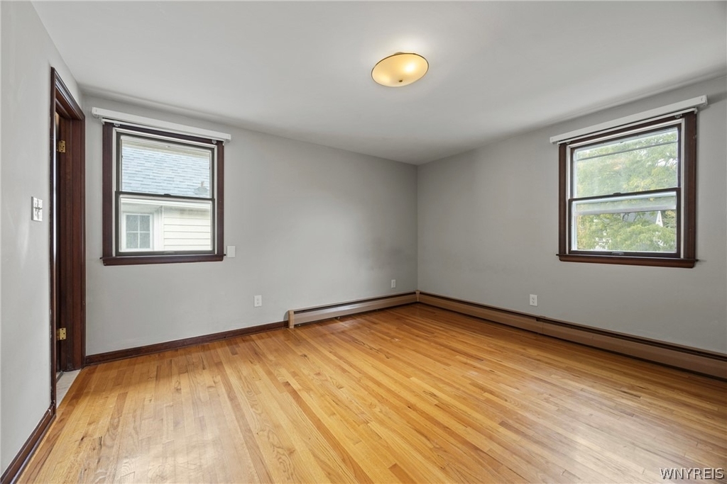 80 Capen Boulevard - Photo 18