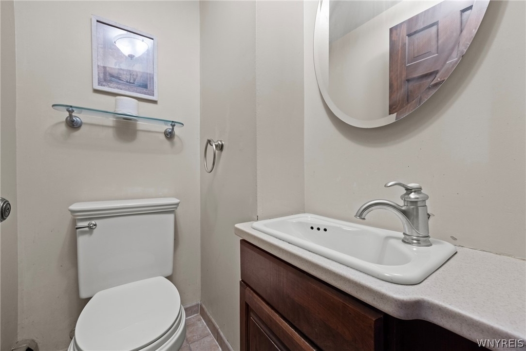 80 Capen Boulevard - Photo 22