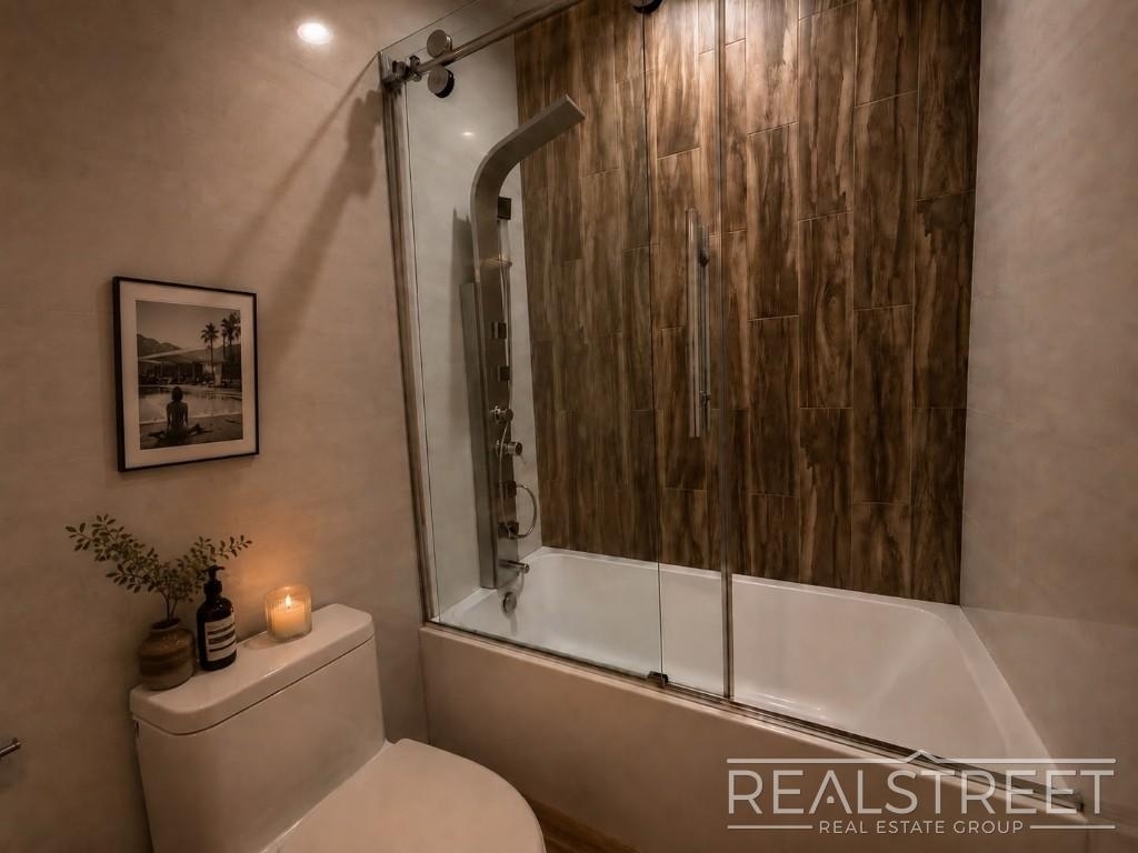 110a Covert Street - Photo 6