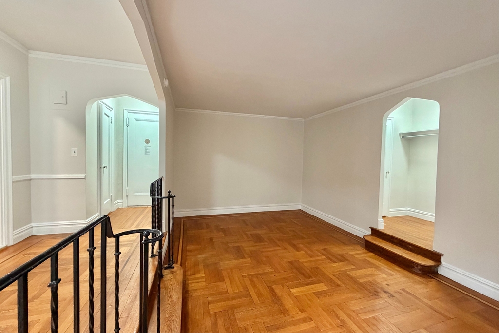 567 Fort Washington Avenue - Photo 8