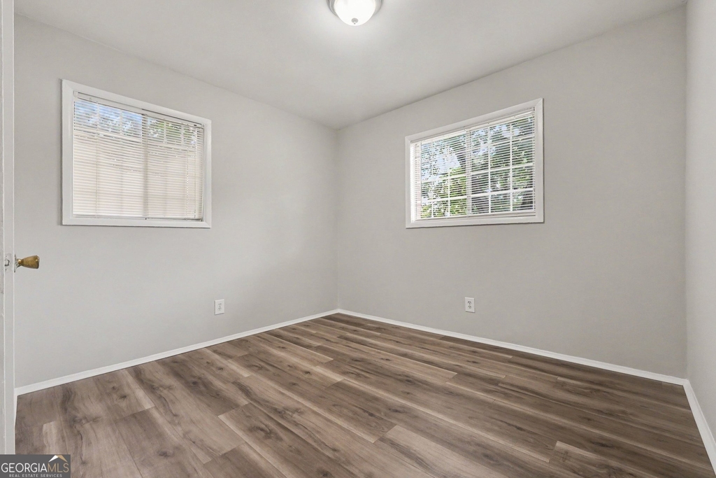 1315 Pineglen Drive - Photo 11