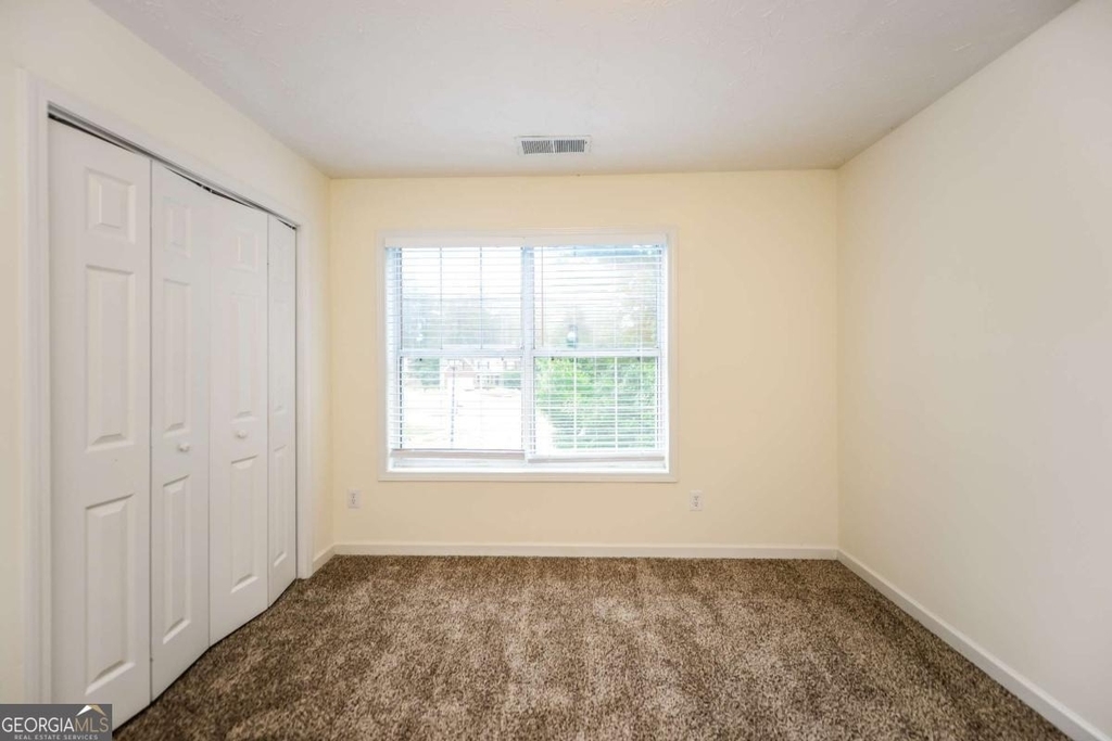 805 Lewis Ridge Circle - Photo 5