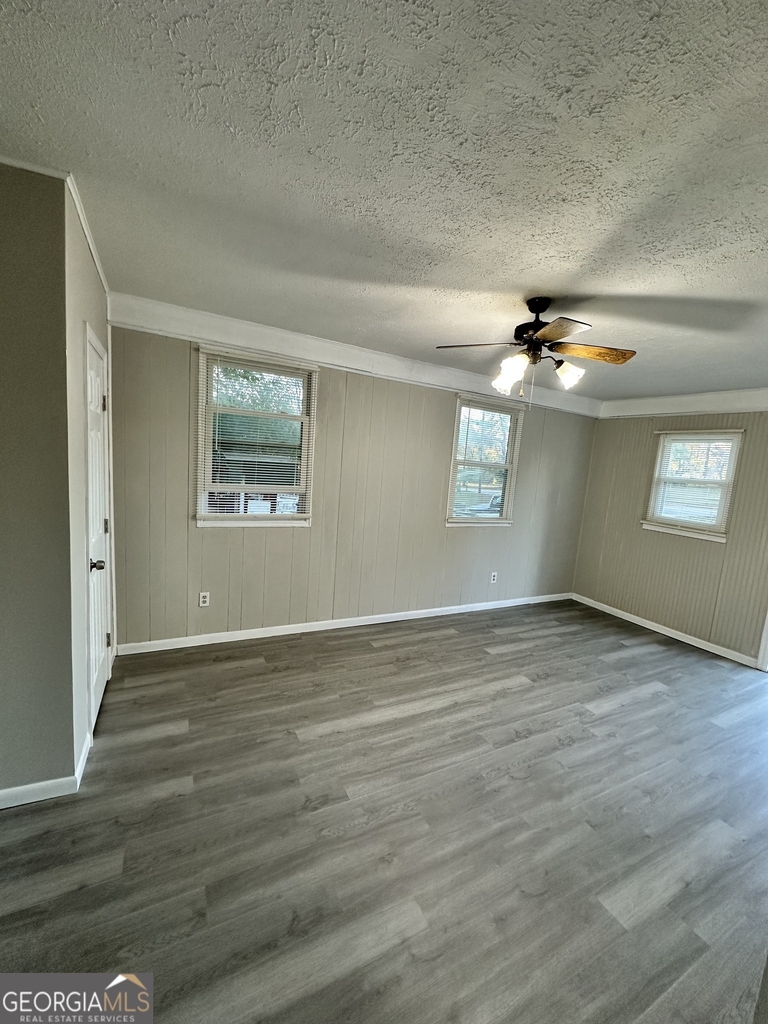1865 Vicki Lane Se - Photo 7