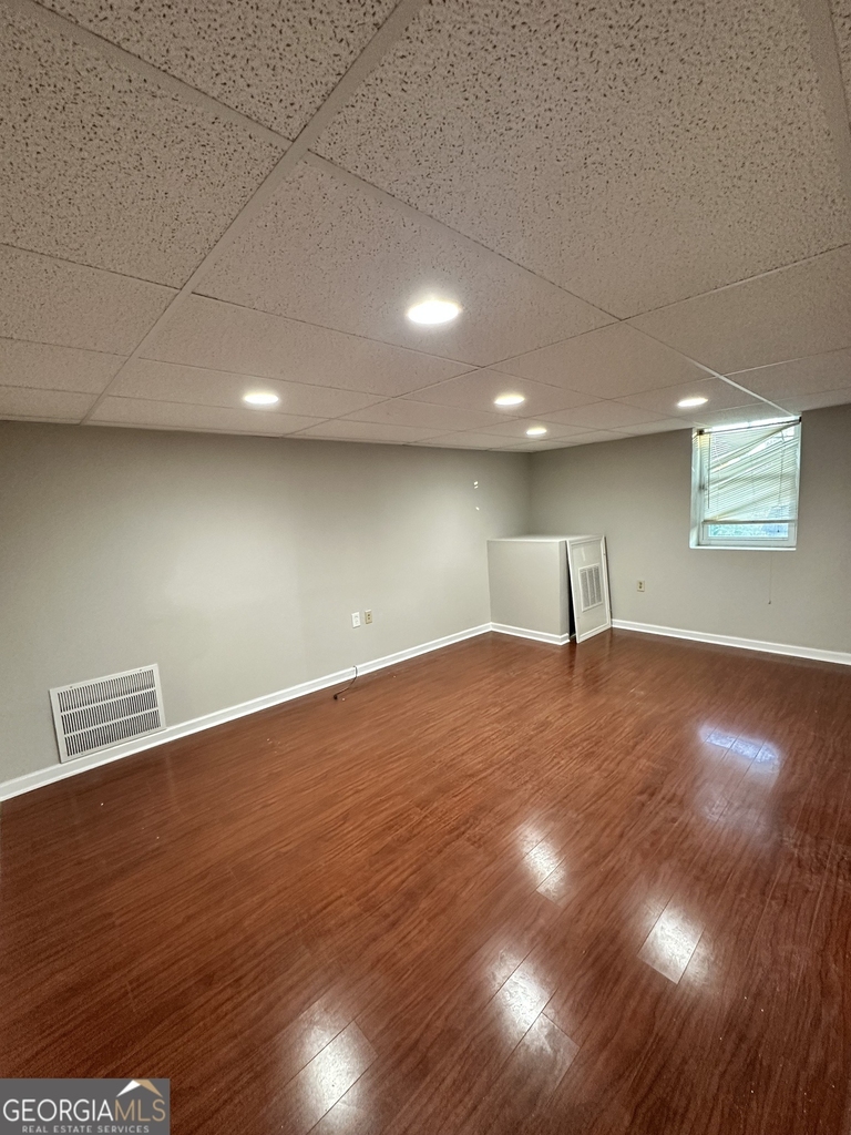 1865 Vicki Lane Se - Photo 4