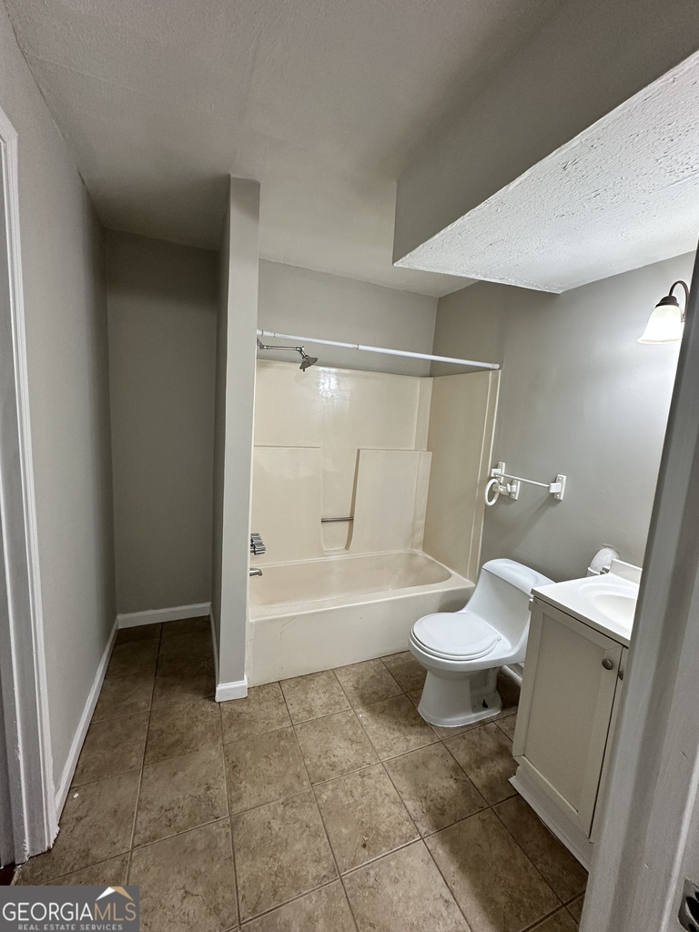 1865 Vicki Lane Se - Photo 3