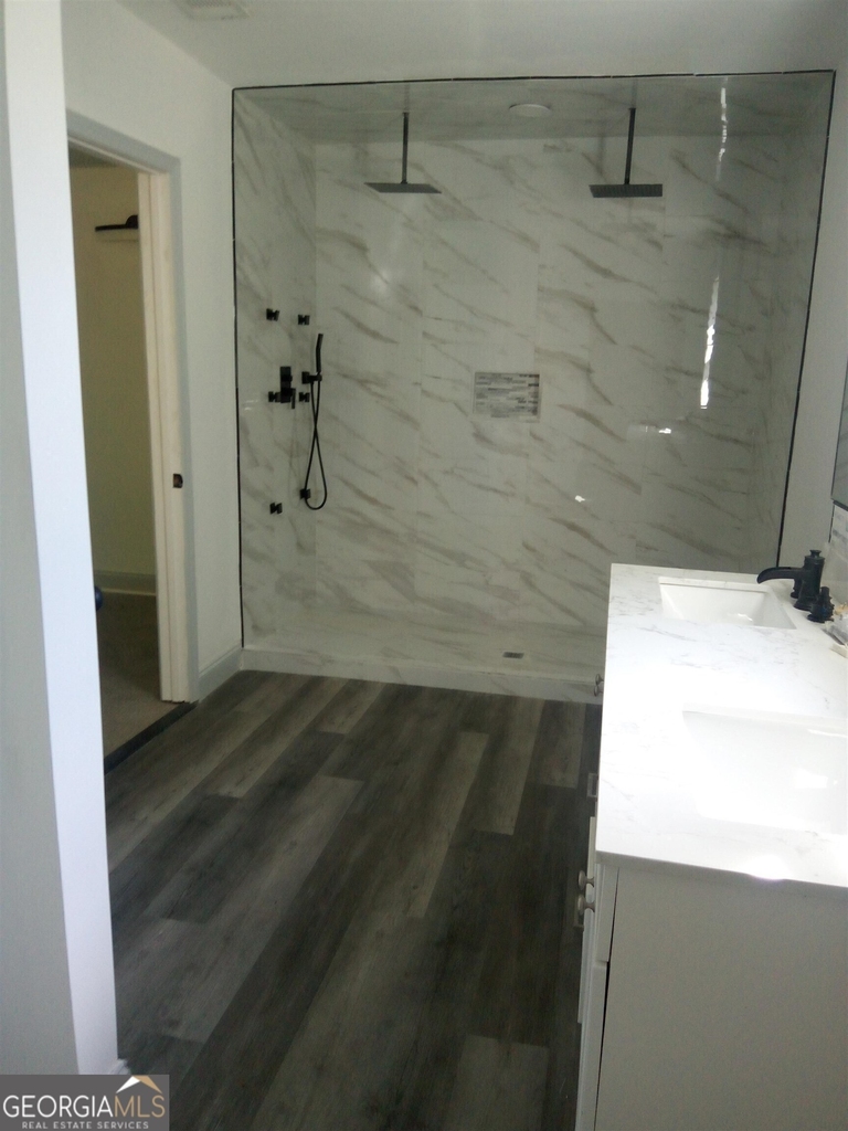 1511 Mims Street Sw - Photo 6