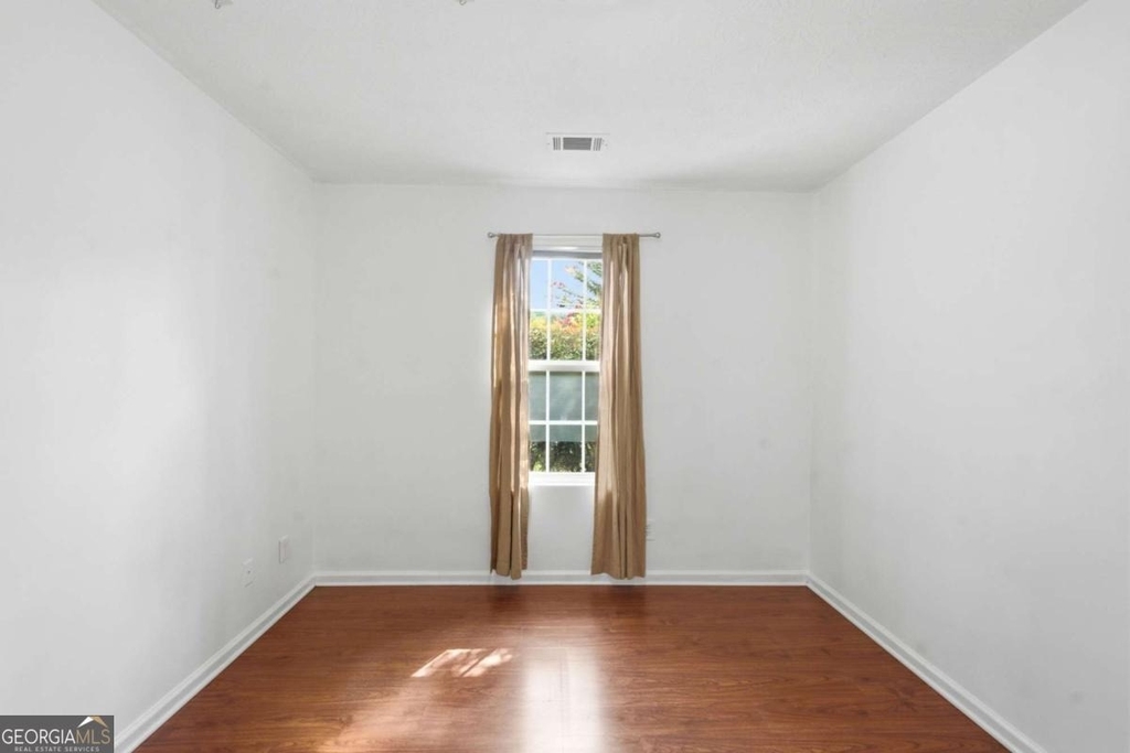 575 Chandon Way - Photo 11
