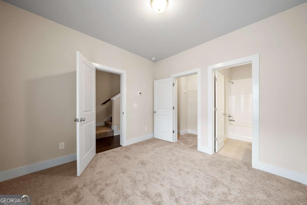 3761 Oxford Circle - Photo 18