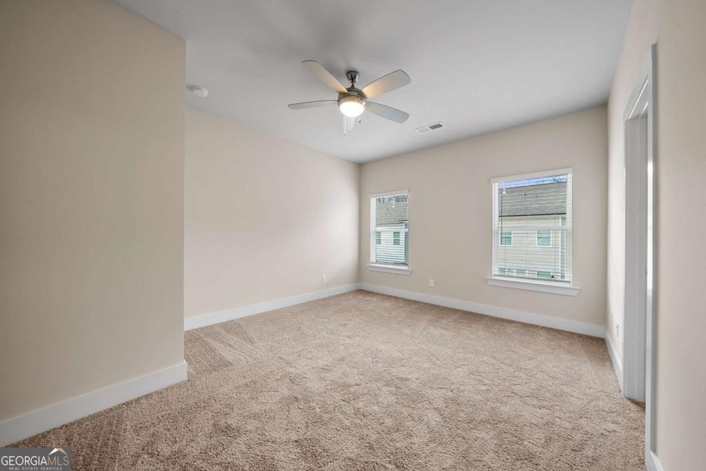 3761 Oxford Circle - Photo 15