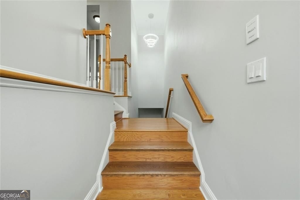 319 Creekbank Way Se - Photo 2