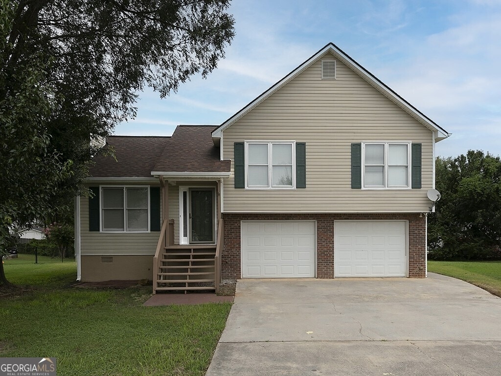 16 Huntcliff Drive - Photo 0