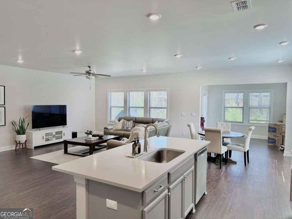 3075 Summerpoint Crossing - Photo 3