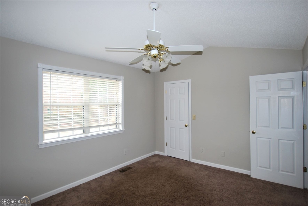 2874 Florence Drive - Photo 3