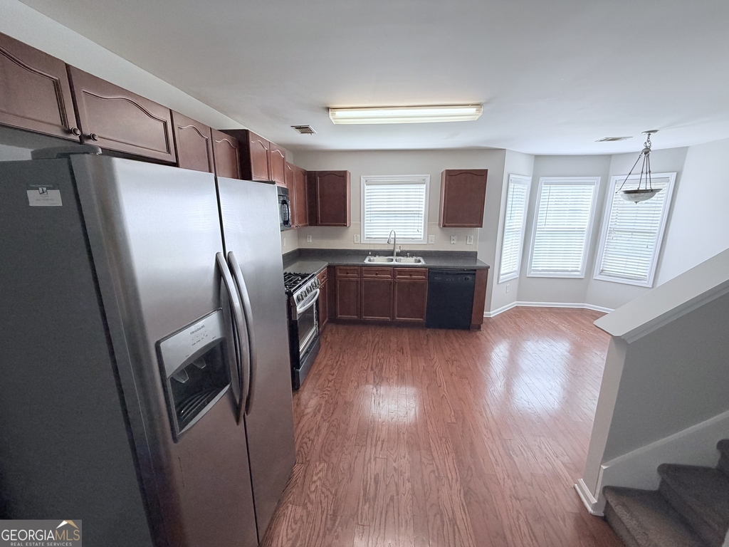 3816 Landing Terrace - Photo 8