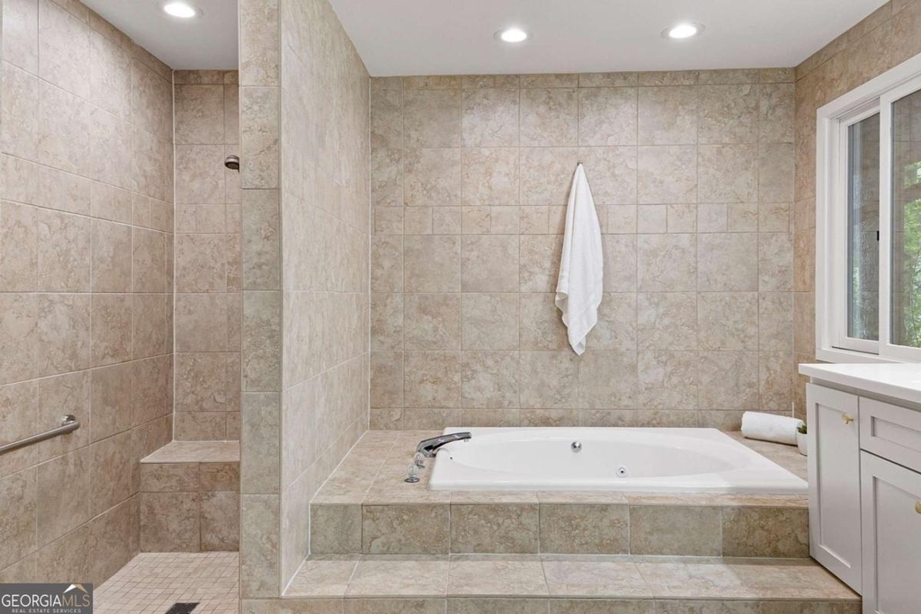 4198 Lake Rill Court - Photo 17