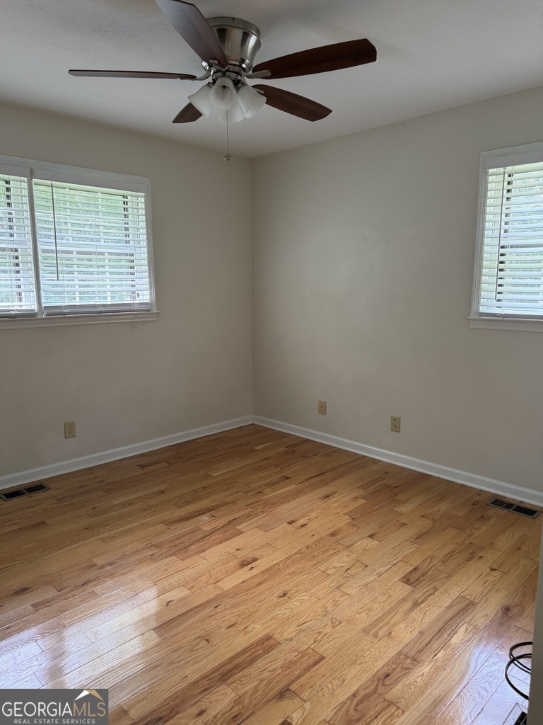 402 Skyline Drive - Photo 16
