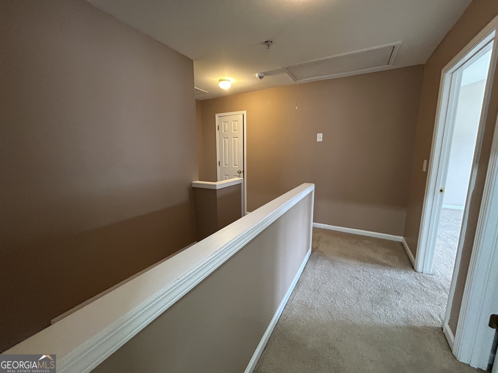 226 Regent Square - Photo 8