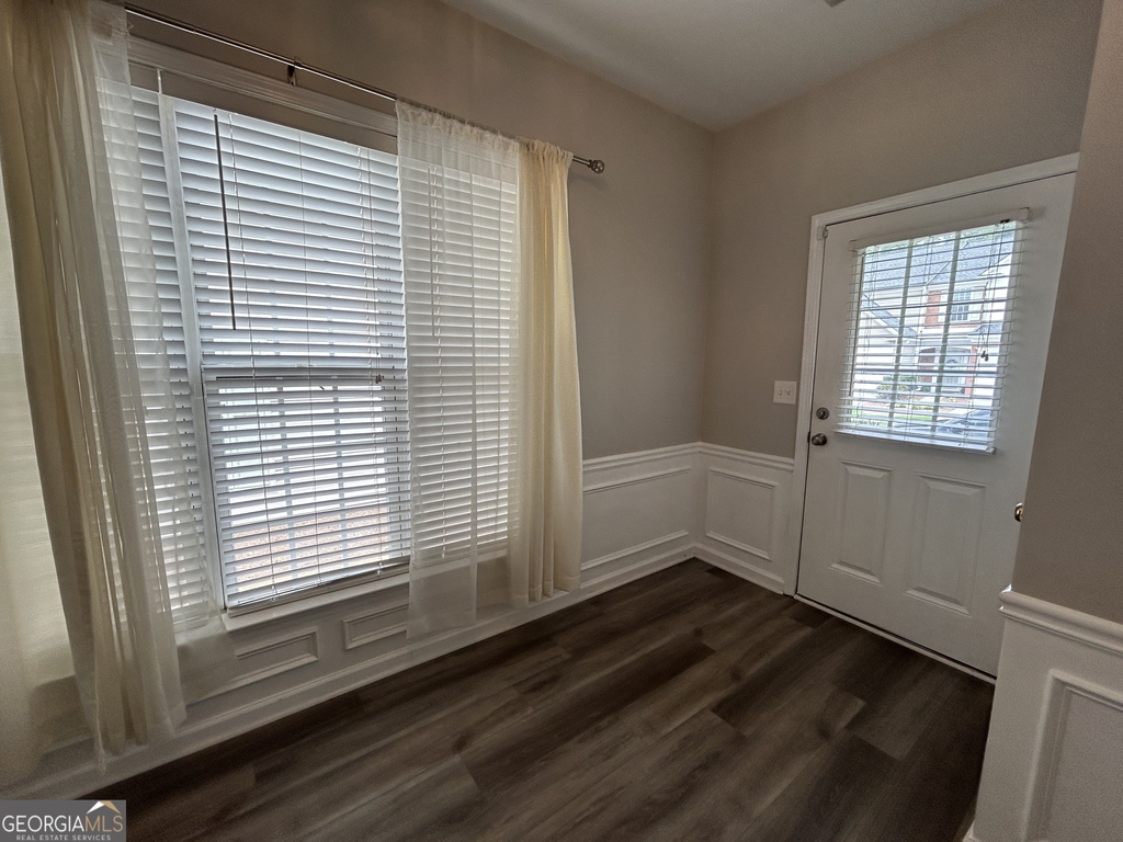 226 Regent Square - Photo 1