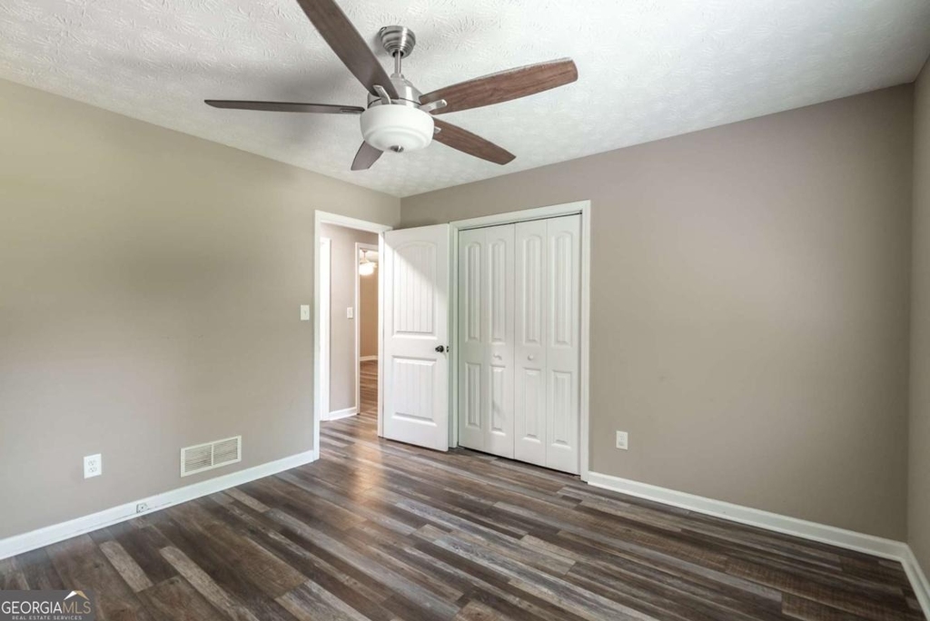 5240 Emmett Still Road - Photo 19