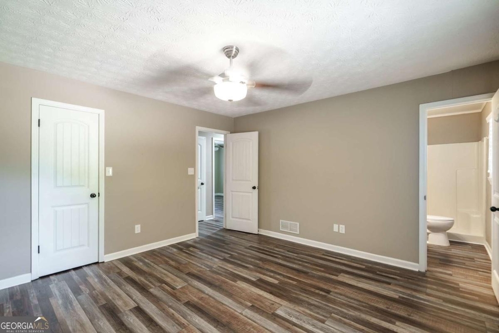 5240 Emmett Still Road - Photo 14