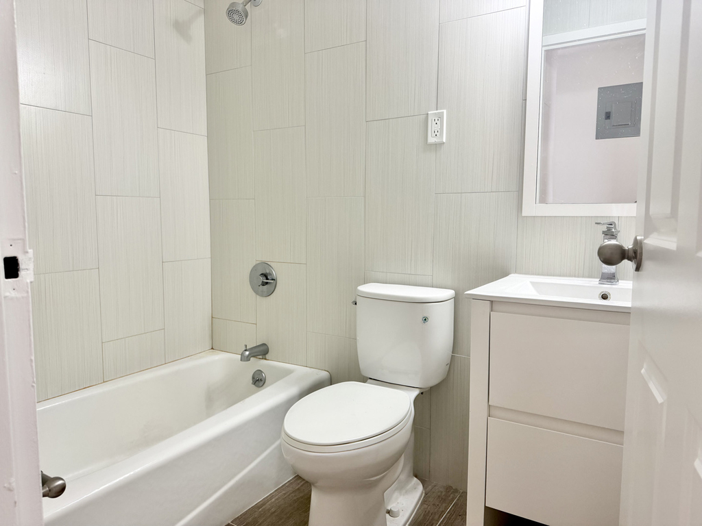 747 10th Avenue - Photo 10