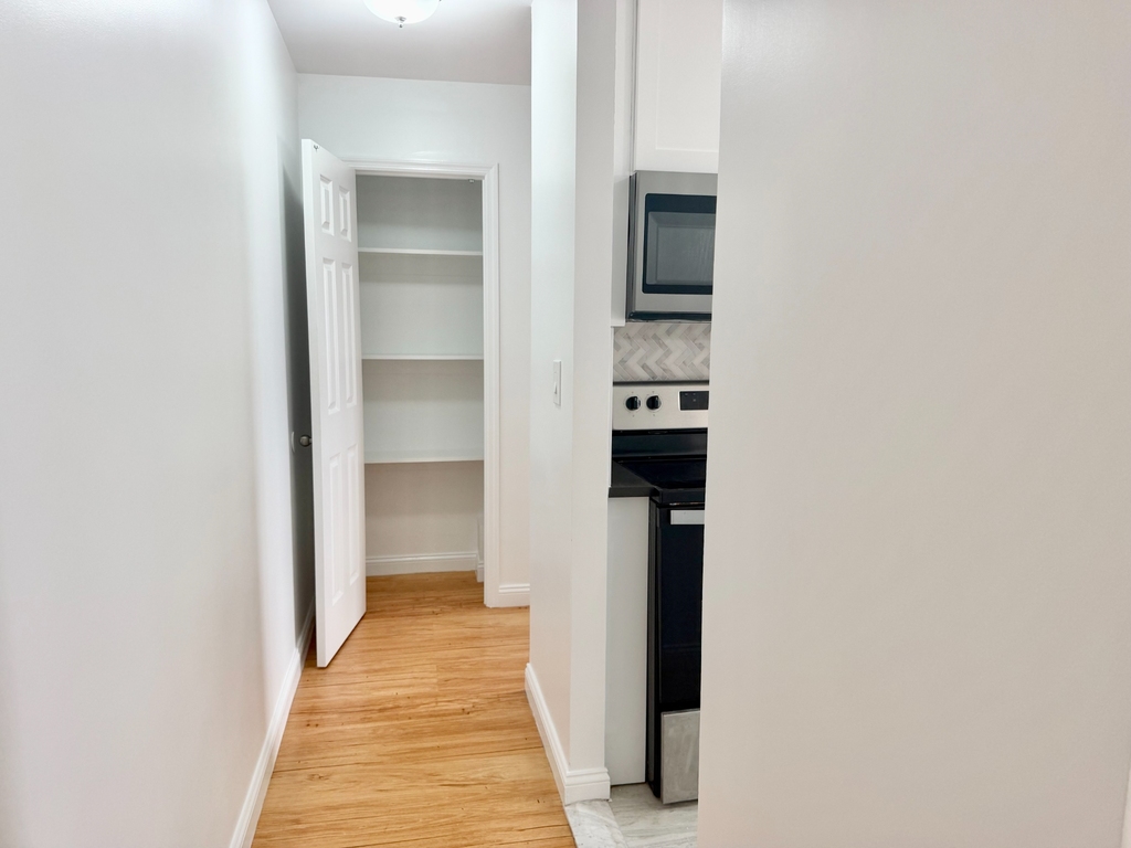 747 10th Avenue - Photo 7