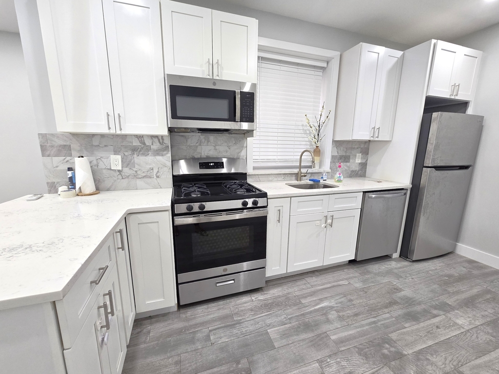 44-4 30th Avenue - Photo 1