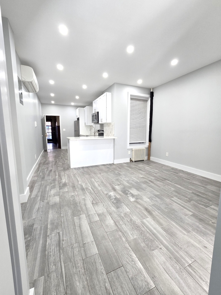 44-4 30th Avenue - Photo 7