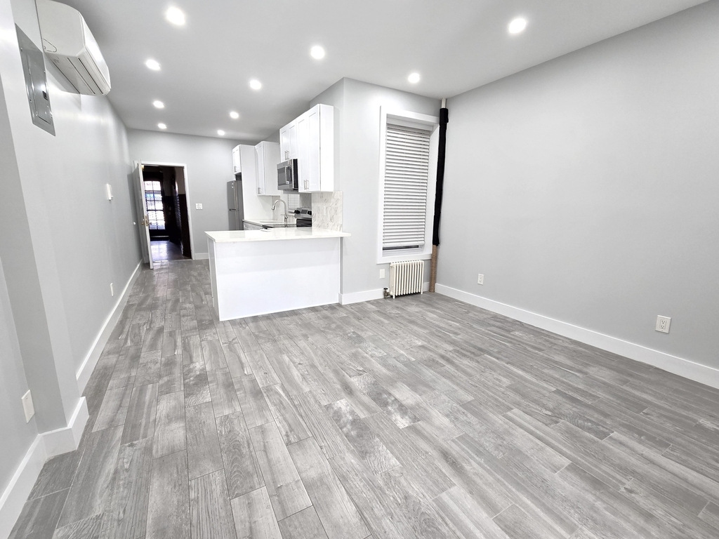 44-4 30th Avenue - Photo 8