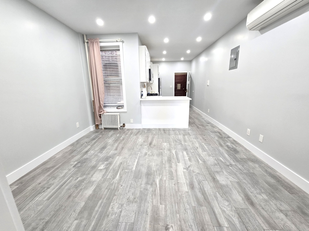 44-4 30th Avenue - Photo 5