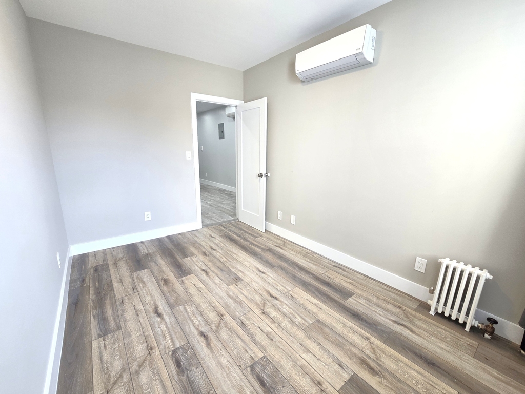 44-4 30th Avenue - Photo 8