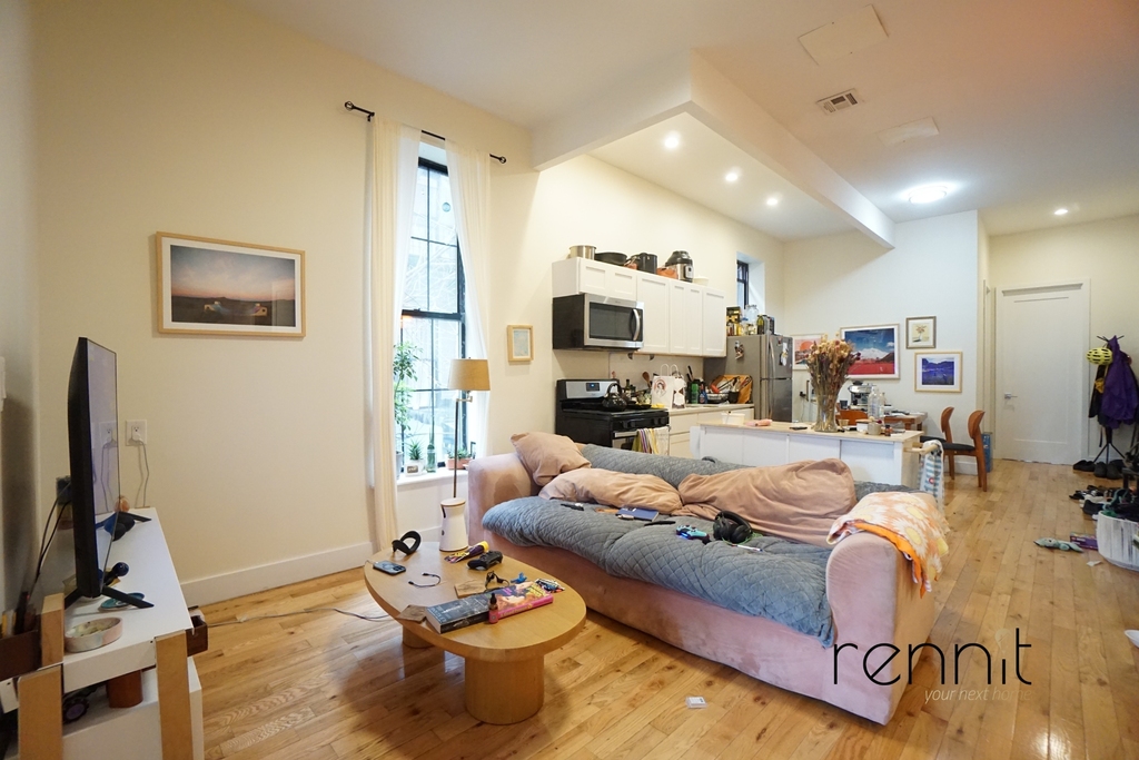 338 Clifton Place - Photo 4