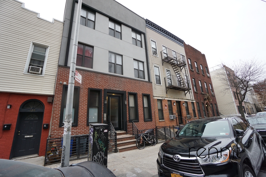 131 Bleecker Street - Photo 15