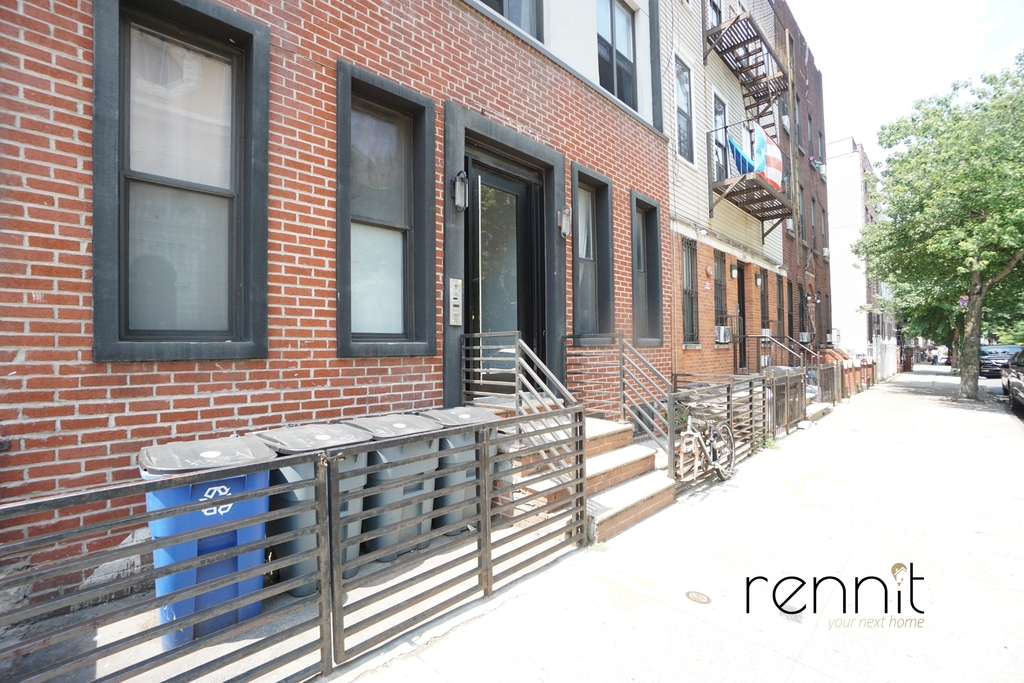 131 Bleecker Street - Photo 11
