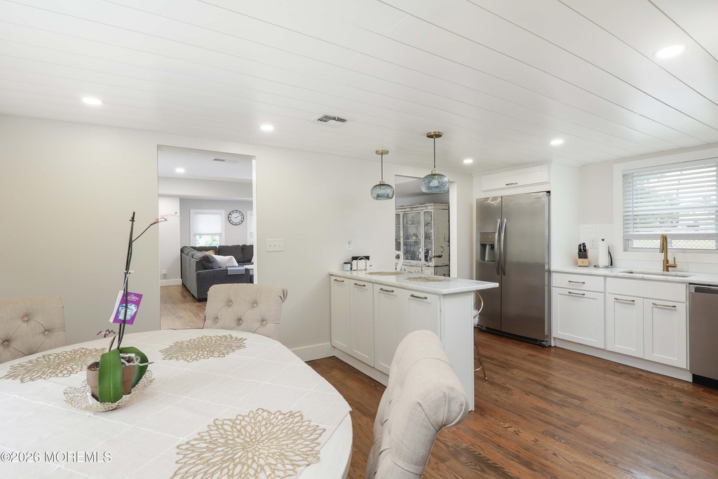 17 Clinton Street - Photo 7