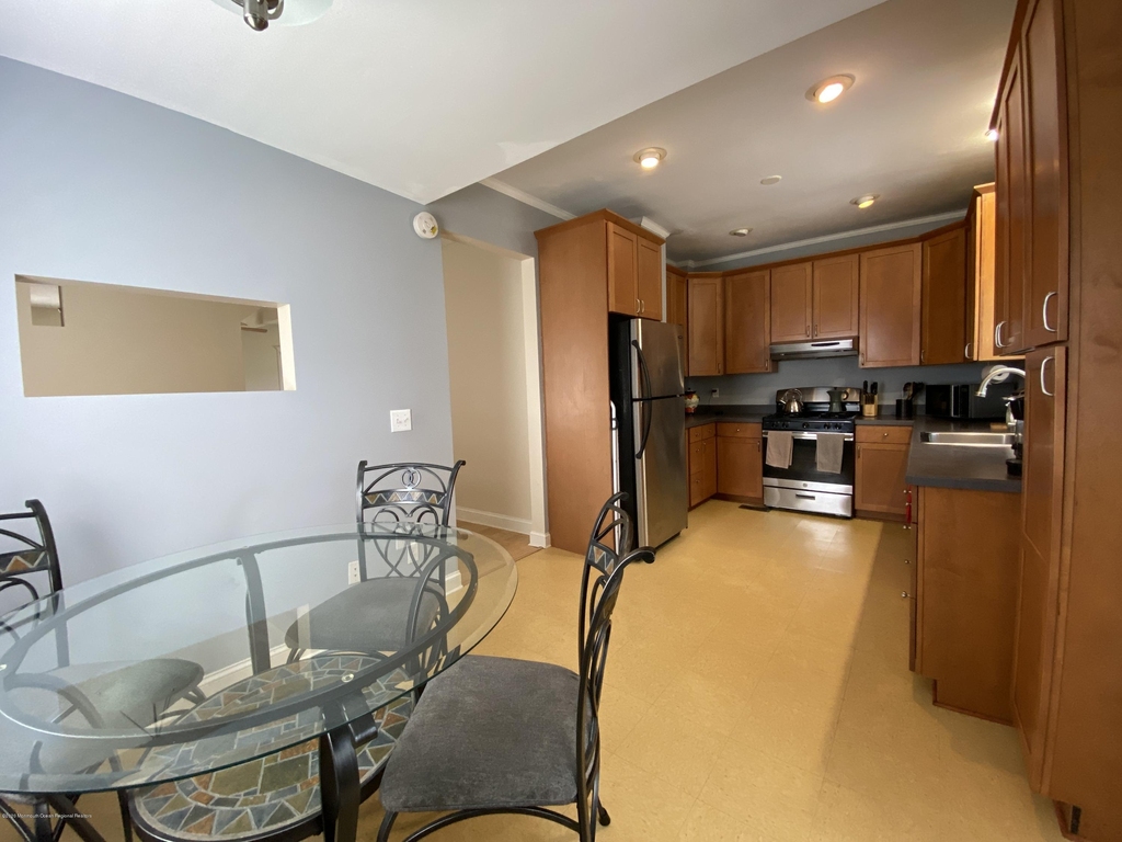 1213 4th Avenue - Photo 7