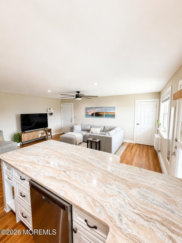 36 Wharfside Drive - Photo 2