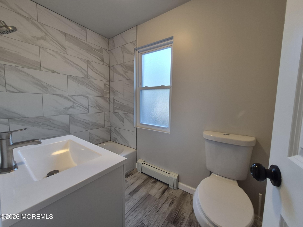 1022 Sewall Avenue - Photo 9