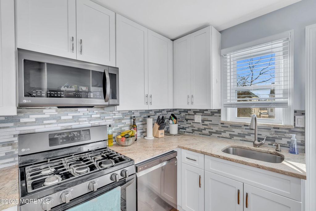 410 4th Avenue - Photo 7