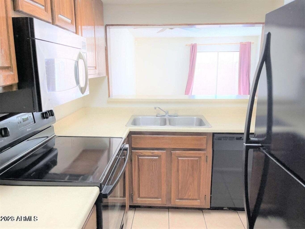 4221 E Almeria Road - Photo 0