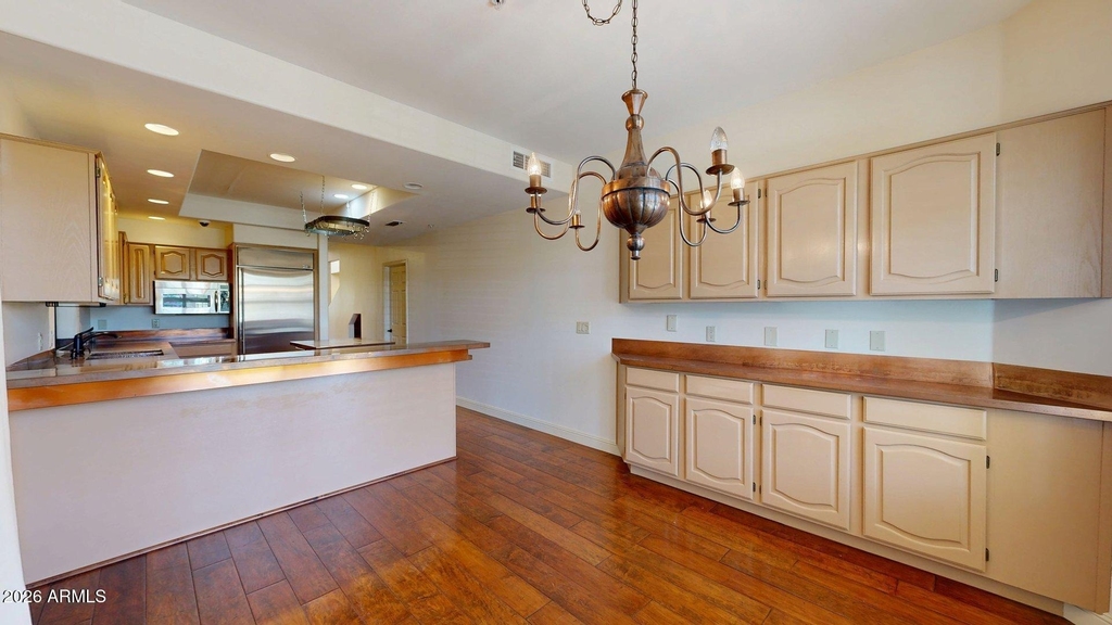 8100 E Camelback Road - Photo 12